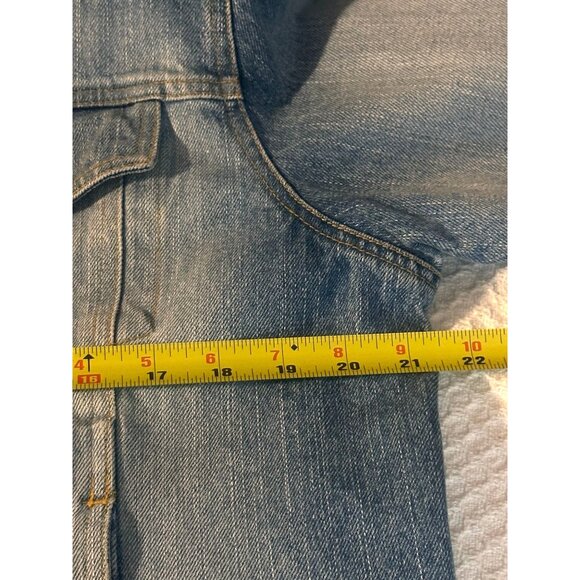 Eddie Bauer Womens Light Wash Denim Jean Jacket Trucker Casual Outerwear Medium - Picture 9 of 11